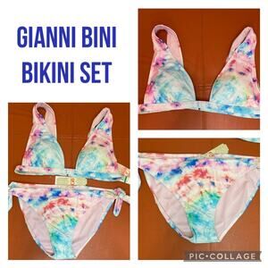 Gianni Bini juniors Bikini Set size Large NWT